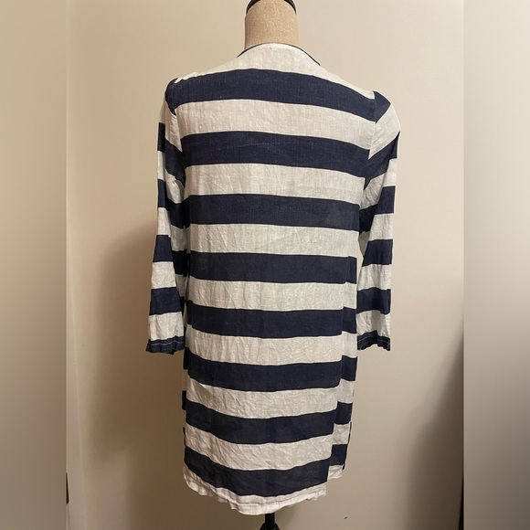 PURE VENICE- Blue Striped Linen coverup With pockets - Picture 2 of 5